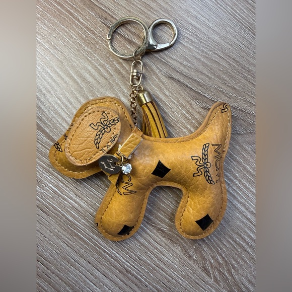 MCM Brown Dog Keychain with Gold Accents with COA - Picture 6 of 7